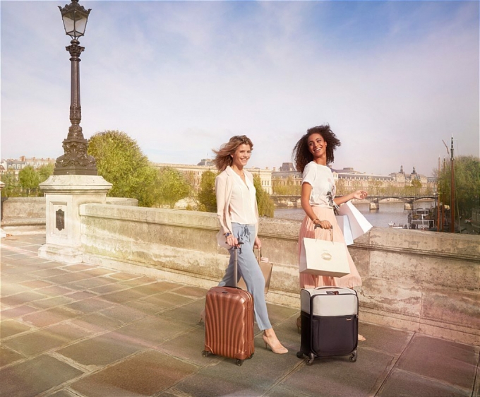 Đi du lịch nước ngoài lần đầu tiên cần nắm điều gì?